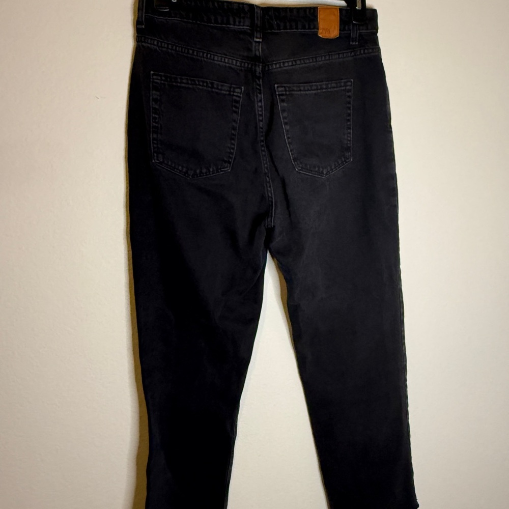 Zara Women's Washed Black Straight Jeans - Picture 3 of 3